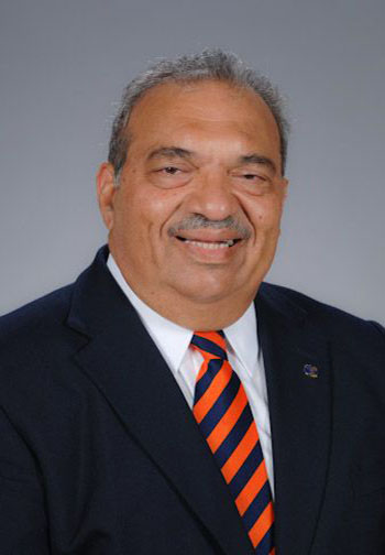 A portrait of R. Raymond Issa